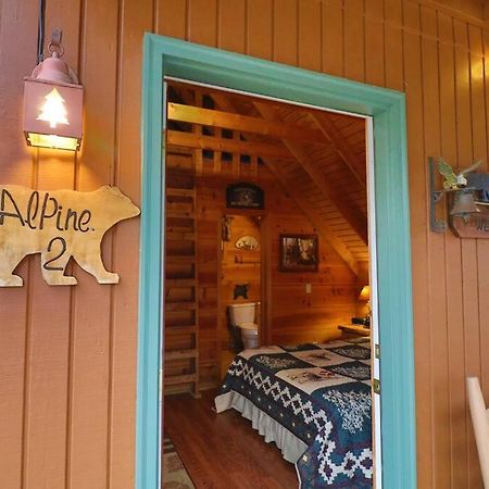 Cozy Cabin W/ Fireplace 3 Minutes To Helen! #2. Екстериор снимка
