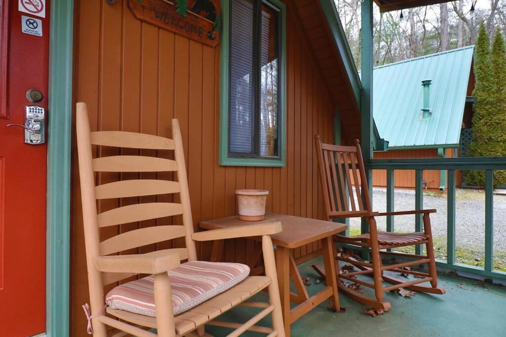 Cozy Cabin W/ Fireplace 3 Minutes To Helen! #2. Екстериор снимка