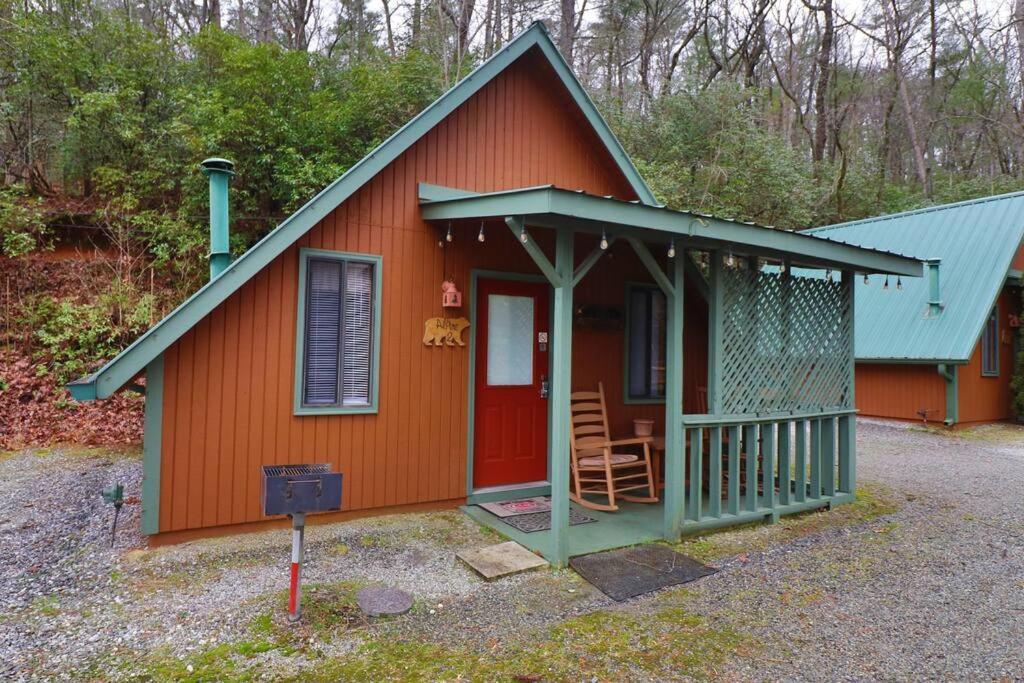 Cozy Cabin W/ Fireplace 3 Minutes To Helen! #2. Екстериор снимка